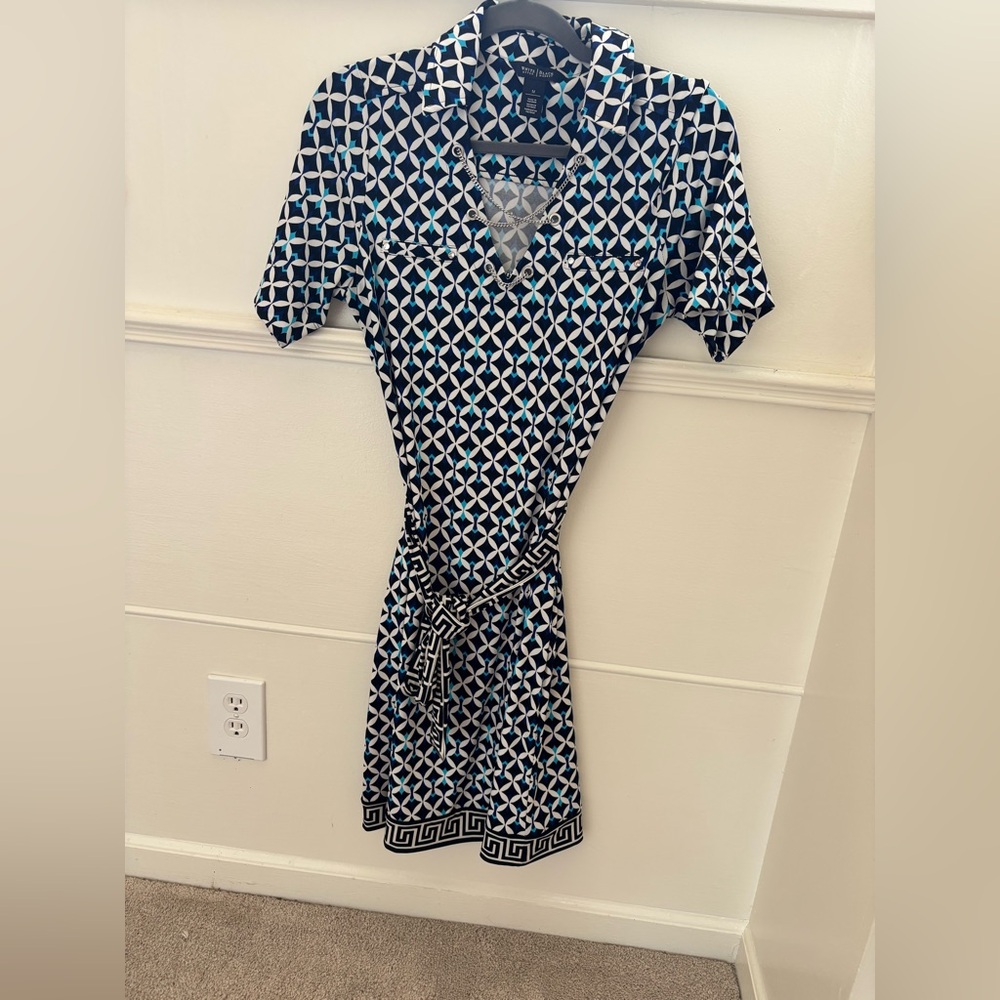White House Black Market Blue and White Patterned Dress with belt